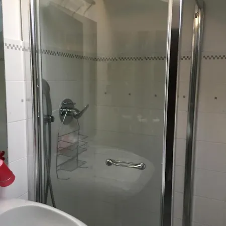 La Mansarda Di Orni Apartment *